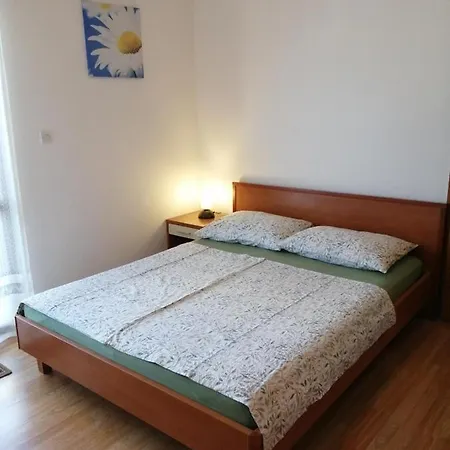 Maribela Apartment