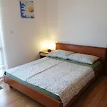 Maribela 公寓